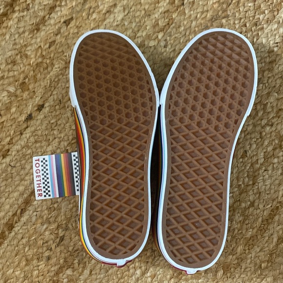 Old Skool Vans - rainbow platforms **brand new** - Picture 8 of 8